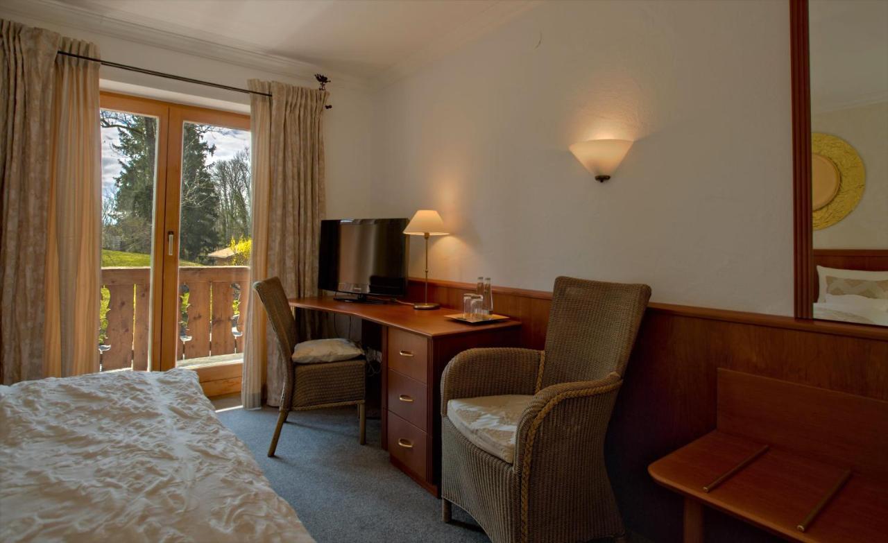Kapler Alm Hotel Waakirchen ภายนอก รูปภาพ